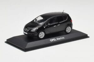 Opel Meriva B Preto Minichamps 1:43 400040005 Metal - imagem 2 de 4