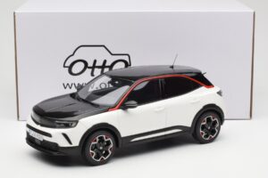 Opel Mokka-E GS Line Jada Branco Otto 1:18 OT1045 Resina - imagem 6 de 6