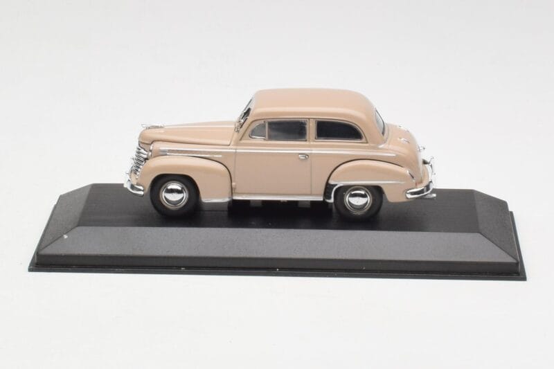 Opel Olympia A Bege Minichamps 1:43 430040404 Metal