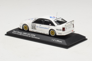 Opel Omega 3000 24V #25 K. Niedzwiedz DTM 1991 Minichamps 1:43 400914425 Metal - imagem 3 de 4