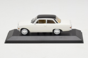 Opel Rekord A Branco Teto Preto Minichamps 1:43 430041002 Metal