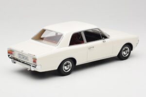 Opel Rekord C Branco Minichamps 1:18 107047001 Metal - imagem 2 de 6