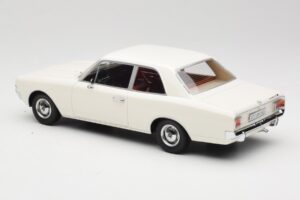 Opel Rekord C Branco Minichamps 1:18 107047001 Metal - imagem 5 de 6