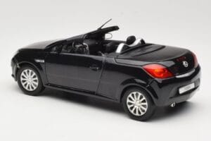 Opel Tigra TwinTop B Preto Norev 1:18 183600 Metal - imagem 7 de 8