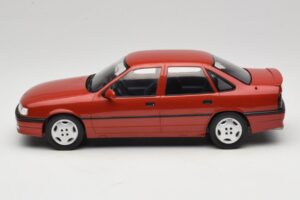 Opel Vectra A 2000 16V Vermelho Escuro MCG 1:18 MCG18461 Metal - imagem 3 de 6