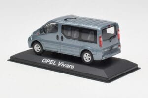 Opel Vivaro A Cinzento Azulado Minichamps 1:43 VIVARO001 Metal - imagem 3 de 4