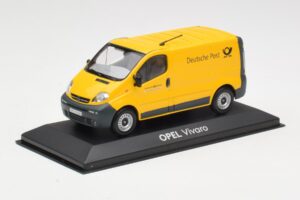 Opel Vivaro A Deutsche Post Minichamps 1:43 430040562 Metal - imagem 2 de 4