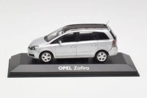 Opel Zafira B Prata Minichamps 1:43 1799109 Metal