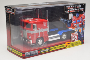 Optimus Prime Transformers Metals Diecast 1:24 99524 Metal - imagem 2 de 3