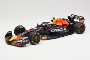 Oracle Red Bull Racing RB18 #11 S. Perez Miami GP 2022 Minichamps 1:18 110220511 Metal