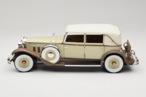 Packard Brewster Branco Signature Models 1:18 PACKARD001 Metal - imagem 4 de 8