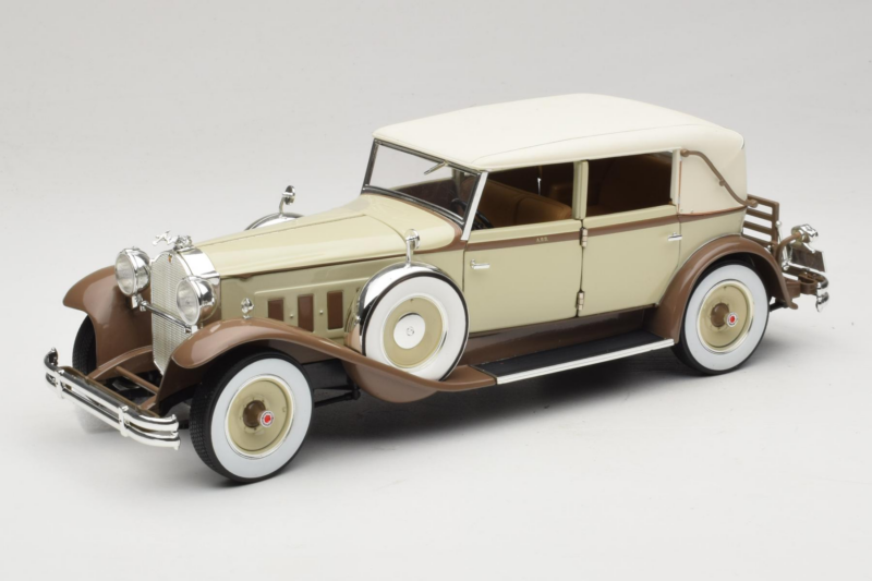 Packard Brewster Branco Signature Models 1:18 PACKARD001 Metal