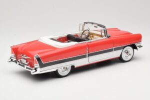 Packard Caribbean Cabriolet Vermelho American Mint 1:18 3042082 Metal - imagem 3 de 8