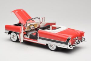 Packard Caribbean Cabriolet Vermelho American Mint 1:18 3042082 Metal - imagem 5 de 8