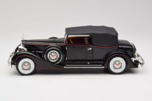 Packard Cabriolet Preto Anson 1:18 30397 Metal - imagem 4 de 8