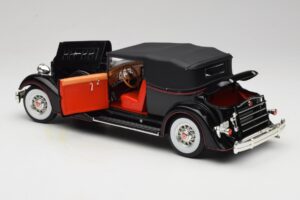 Packard Cabriolet Preto Anson 1:18 30397 Metal - imagem 5 de 8