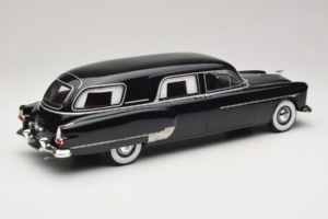 Packard Henney Preto BoS Models 1:18 BOS342 Metal - imagem 2 de 6