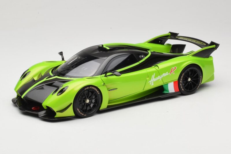 Pagani Huayra R Verde LCD 1:18 LCD18012-GR Metal