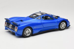 Pagani Zonda C12 Azul Solido 1:18 8172 Metal - imagem 3 de 8