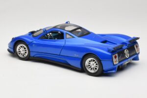 Pagani Zonda C12 Azul Solido 1:18 8172 Metal - imagem 7 de 8