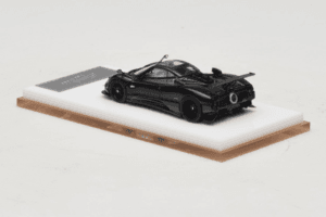 Pagani Zonda Tricolore Exposed Carbon Henson & Heaven 1:64 PZTEC01 Metal - imagem 5 de 7