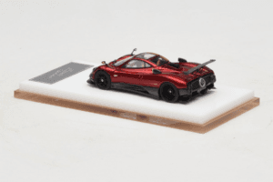 Pagani Zonda Tricolore Vermelho Henson & Heaven 1:64 PZTR01 Metal - imagem 5 de 7