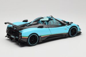 Pagani Zonda Uno Carbon Azul Claro Almost Real 1:18 850630001 Metal - imagem 3 de 8