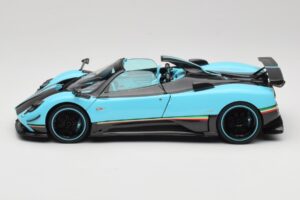 Pagani Zonda Uno Carbon Azul Claro Almost Real 1:18 850630001 Metal - imagem 4 de 8