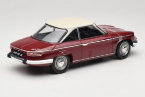 Panhard 24 CT Vermelho Solido 1:18 1832500 Metal - imagem 3 de 8