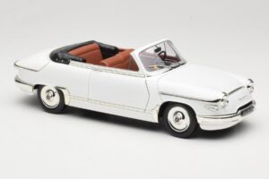 Panhard PL17 Cabriolet Branco Solido 1:18 8174 Metal - imagem 6 de 8