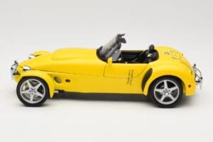 Panoz AIV Roadster Amarelo AUTOart 1:18 78213 Metal - imagem 4 de 8