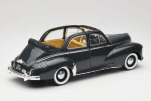 Peugeot 203 Cabriolet Preto Solido 1:18 8156 Metal - imagem 3 de 8