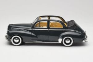 Peugeot 203 Cabriolet Preto Solido 1:18 8156 Metal - imagem 4 de 8