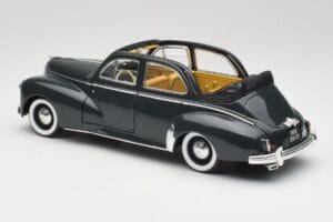 Peugeot 203 Cabriolet Preto Solido 1:18 8156 Metal - imagem 7 de 8