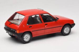 Peugeot 205 Vermelho MCG 1:18 MCG18492 Metal - imagem 2 de 6