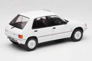Peugeot 205 Branco MCG 1:18 MCG18493 Metal - imagem 2 de 6