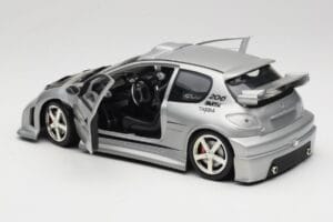Peugeot 206 MTK Prata Solido 1:18 1817 Metal - imagem 5 de 8