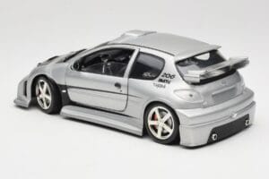Peugeot 206 MTK Prata Solido 1:18 1817 Metal - imagem 7 de 8