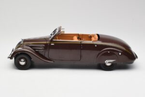 Peugeot 402 Eclipse Chocolate Norev 1:18 184873 Metal - imagem 7 de 12