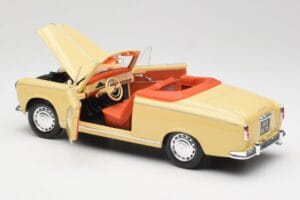 Peugeot 403 Cabriolet Amarelo Areia Solido 1:18 8165 Metal - imagem 5 de 8