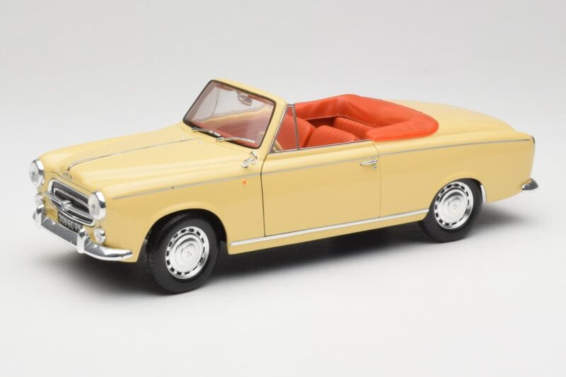 Peugeot 403 Cabriolet Amarelo Areia Solido 1:18 8165 Metal