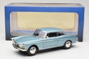 Peugeot 404 Coupe Azul Norev 1:18 184745 Metal - imagem 8 de 8