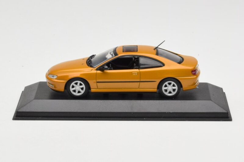 Peugeot 406 Coupé Dourado Metálico Minichamps 1:43 430112628 Metal