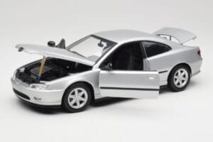 Peugeot 406 Coupe Prata Gate 1:18 01024 Metal - imagem 2 de 8