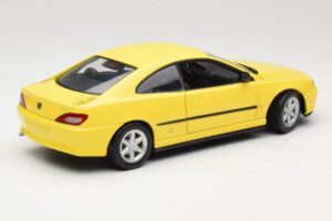 Peugeot 406 Coupe Amarelo Gate 1:18 01022 Metal - imagem 3 de 8