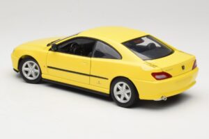 Peugeot 406 Coupe Amarelo Gate 1:18 01022 Metal - imagem 7 de 8