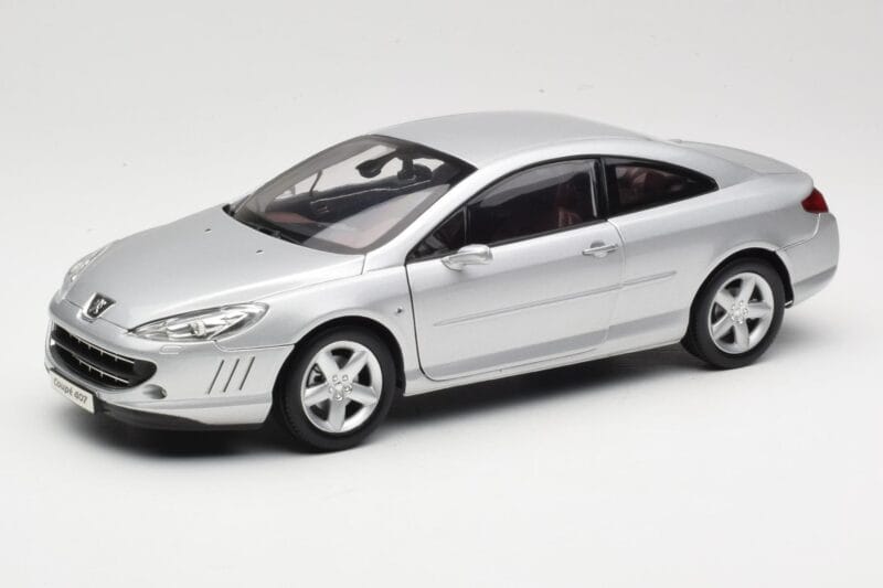 Peugeot 407 Coupe Prata Norev 1:18 184747 Metal