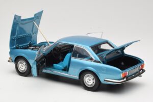 Peugeot 504 Coupe Azul Norev 1:18 184755 Metal - imagem 5 de 8
