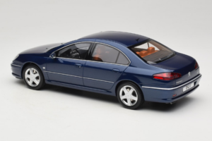 Peugeot 607 Phase II 3.0 V6 Azul Otto 1:18 OT485 Resina - imagem 5 de 6