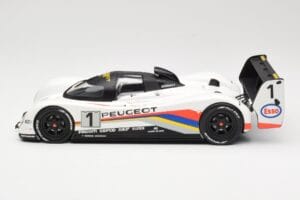 Peugeot 905 Evo 1B Group C #1 Peugeot Talbot Sport D. Warwick / Y. Dalmas / M. Blundell 24 Hours of Le Mans Winner 1992 Norev - imagem 3 de 6